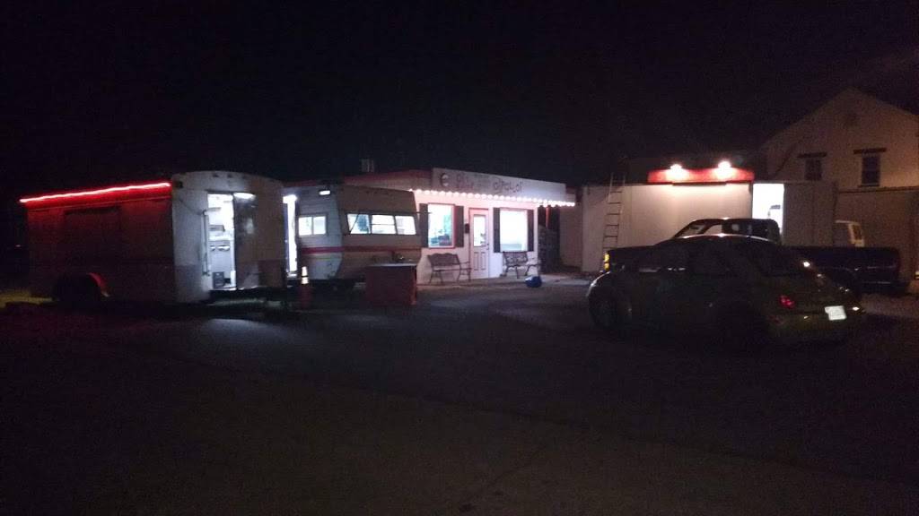 Oi Polloi | restaurant | 217 6th St, Salem, VA 24153, USA | 5405987777 OR +1 540-598-7777