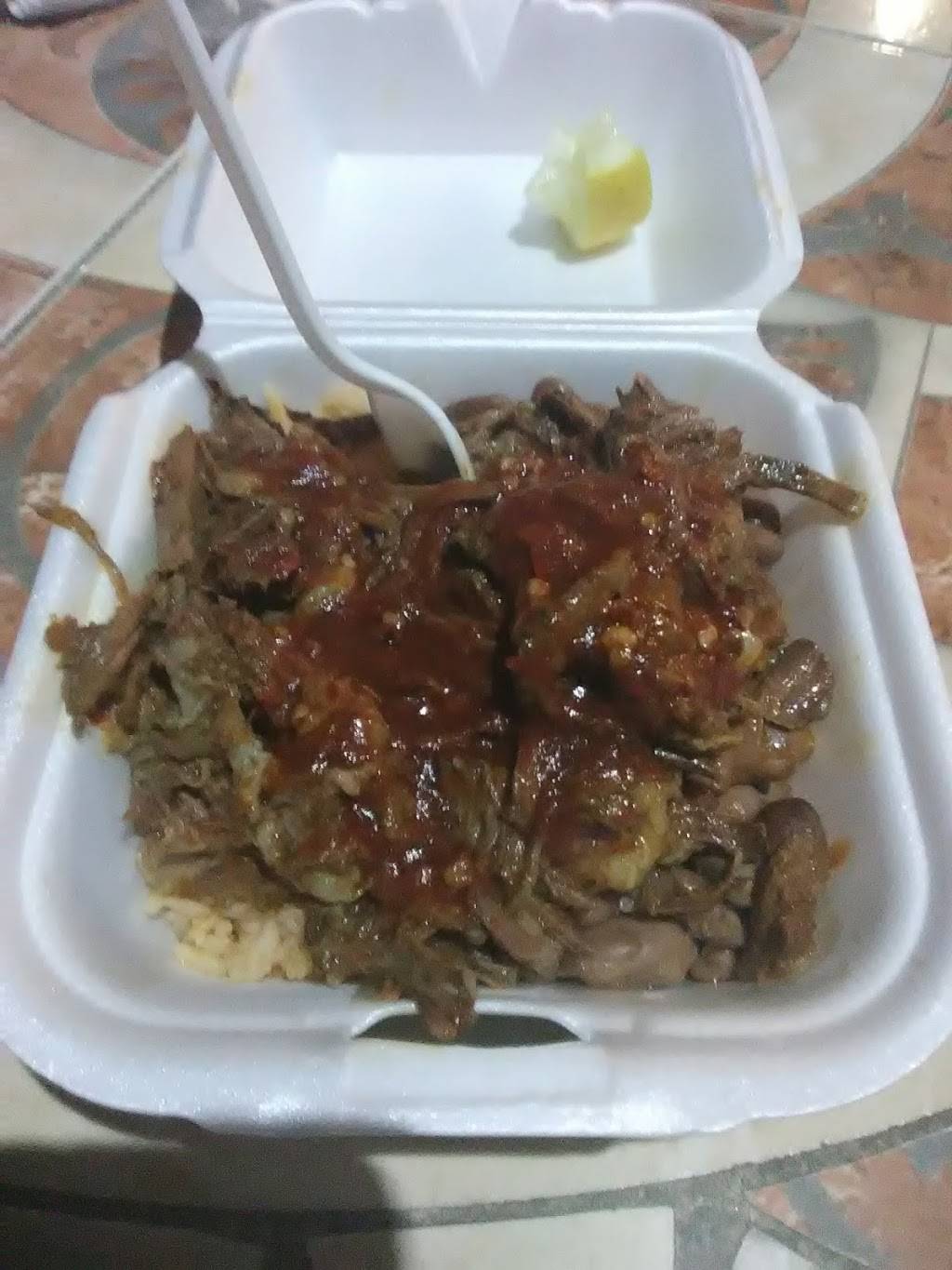 Chitos Asadero | restaurant | 380 W Hermosa St, Lindsay, CA 93247, USA | 5595622201 OR +1 559-562-2201