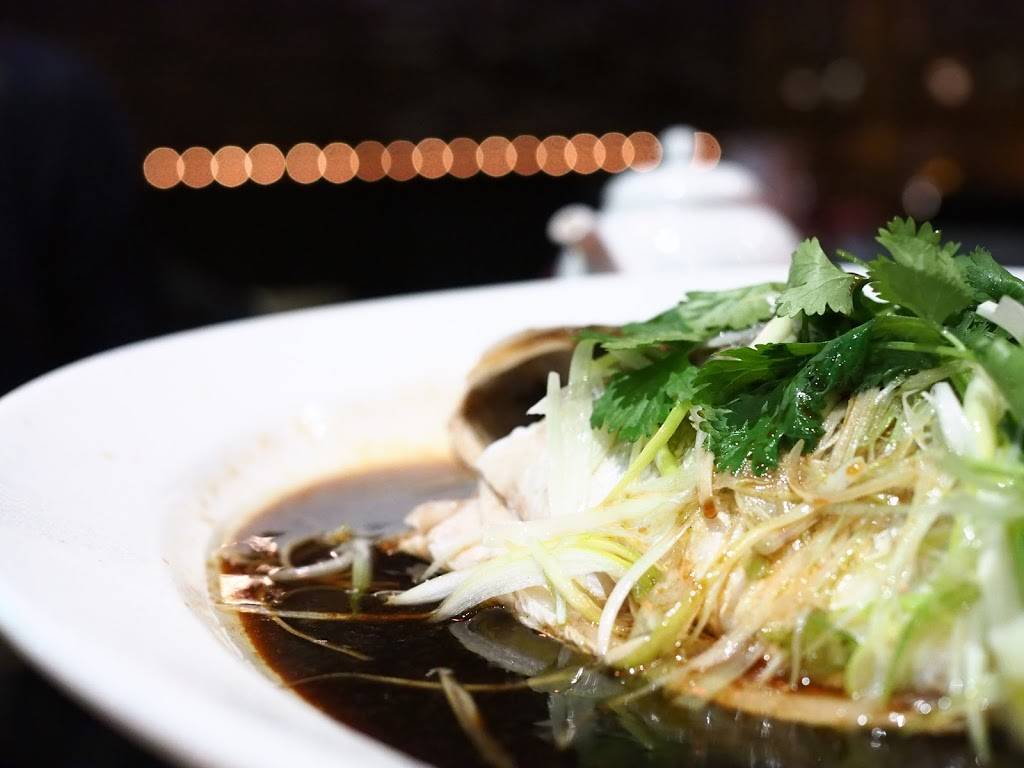 Cynthias Chinese Restaurant | meal delivery | 2460 Neyagawa Blvd #1, Oakville, ON L6H 7P4, Canada | 9053381818 OR +1 905-338-1818