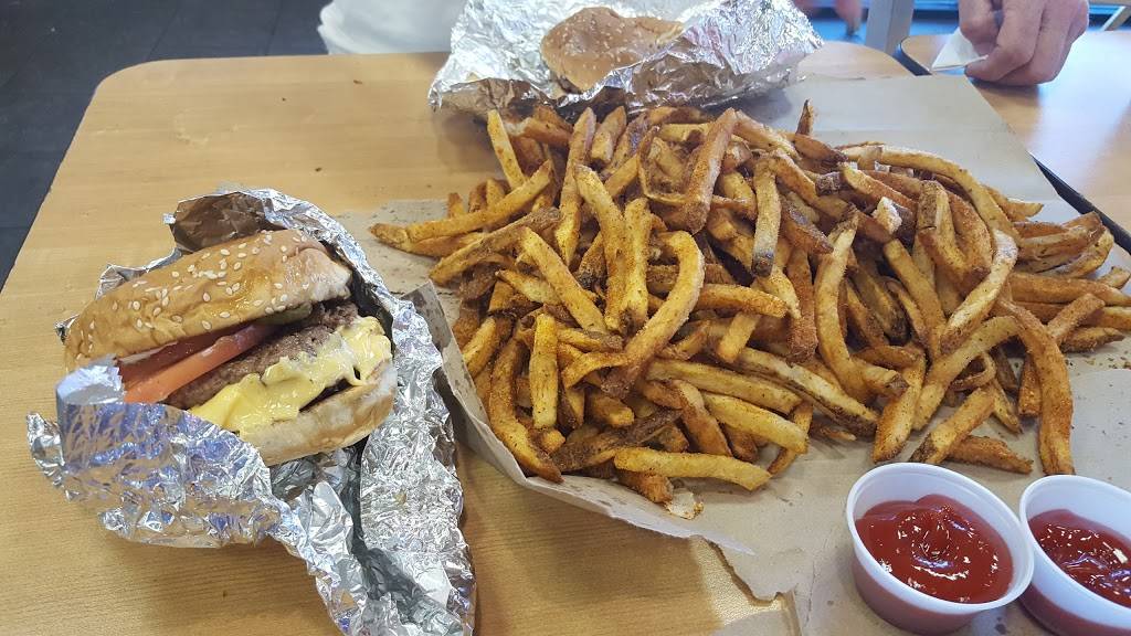 Five Guys | meal takeaway | 18645 Beach Blvd, Huntington Beach, CA 92648, USA | 7148614448 OR +1 714-861-4448
