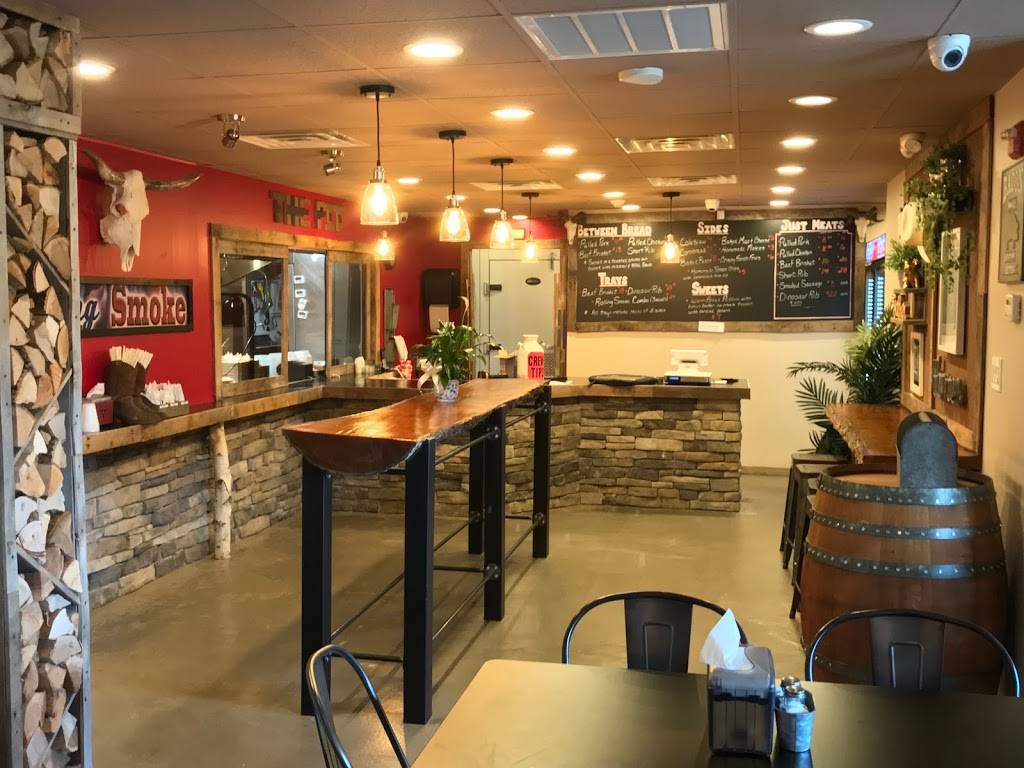 Rolling Smoke Grill | restaurant | 189B Portion Rd, Lake Ronkonkoma, NY 11779, USA | 8444745548 OR +1 844-474-5548