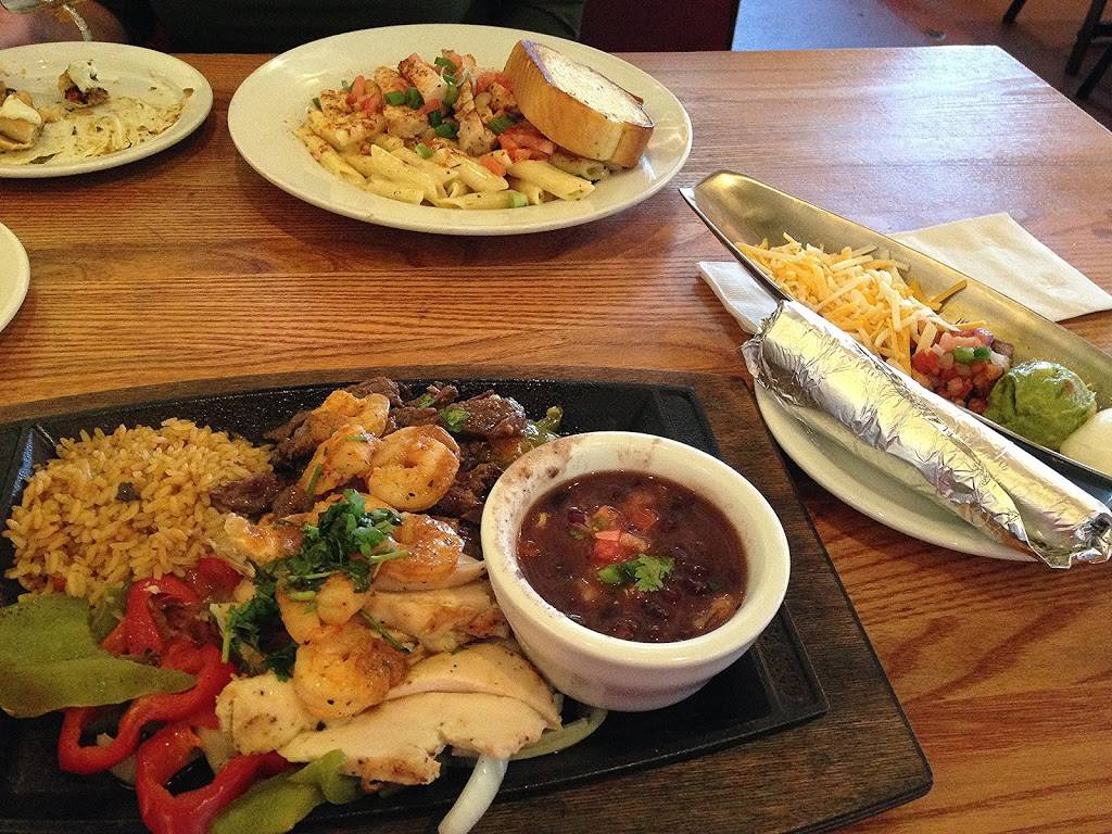 Chilis Grill & Bar | restaurant | 2121 Euclid Ave SC, #212A, Cleveland, OH 44115, USA | 2166875492 OR +1 216-687-5492