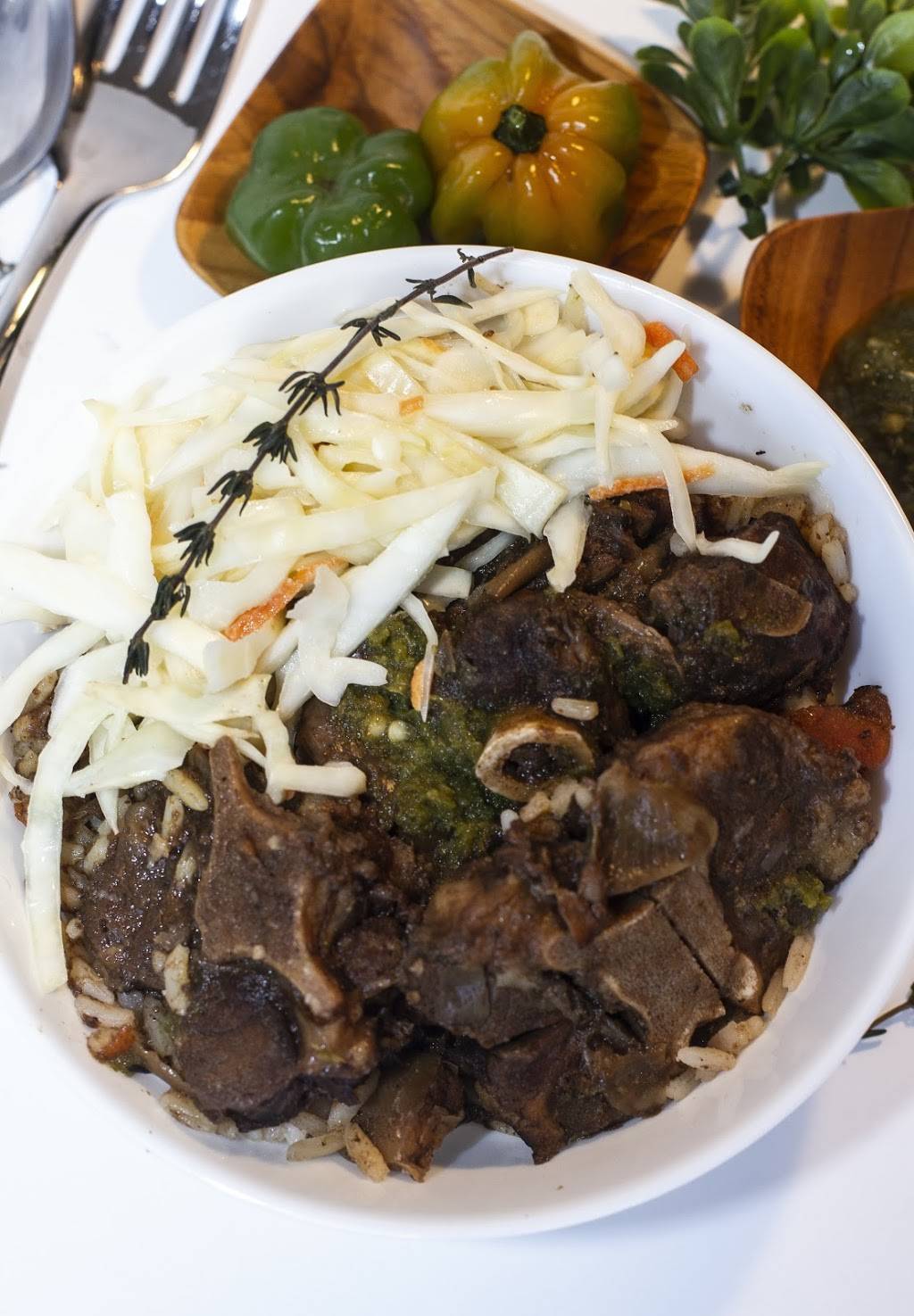 Allwyns Bakery | restaurant | 976 The Queensway, Etobicoke, ON M8Z 1P6, Canada | 6473510688 OR +1 647-351-0688