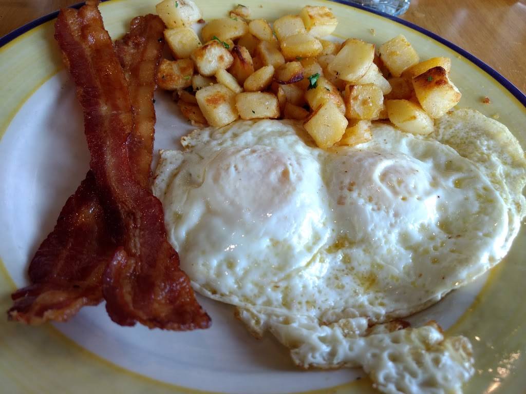 J. Christophers | restaurant | 3070 Windward Plaza, Alpharetta, GA 30005, USA | 7707408571 OR +1 770-740-8571