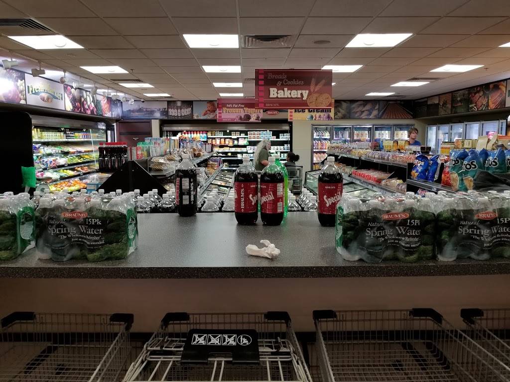 Braums Ice Cream & Burger Restaurant | restaurant | 2506 N, US-75, Sherman, TX 75090, USA | 9038914547 OR +1 903-891-4547