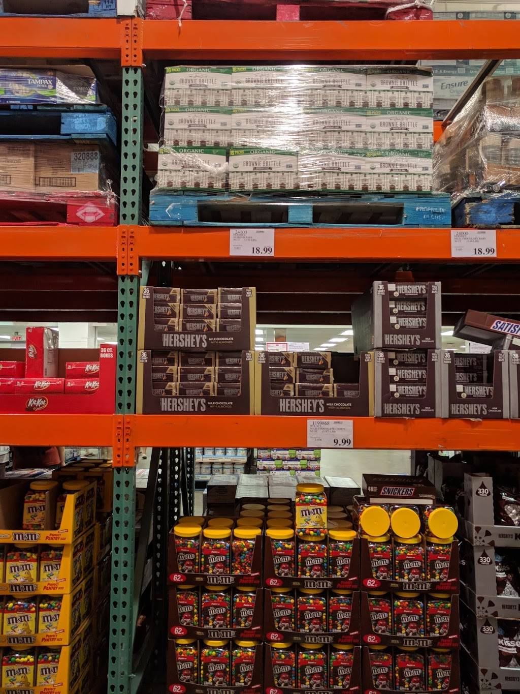 Costco Food Court | meal takeaway | 6135 Junction Blvd, Rego Park, NY 11374, USA | 7187607864 OR +1 718-760-7864