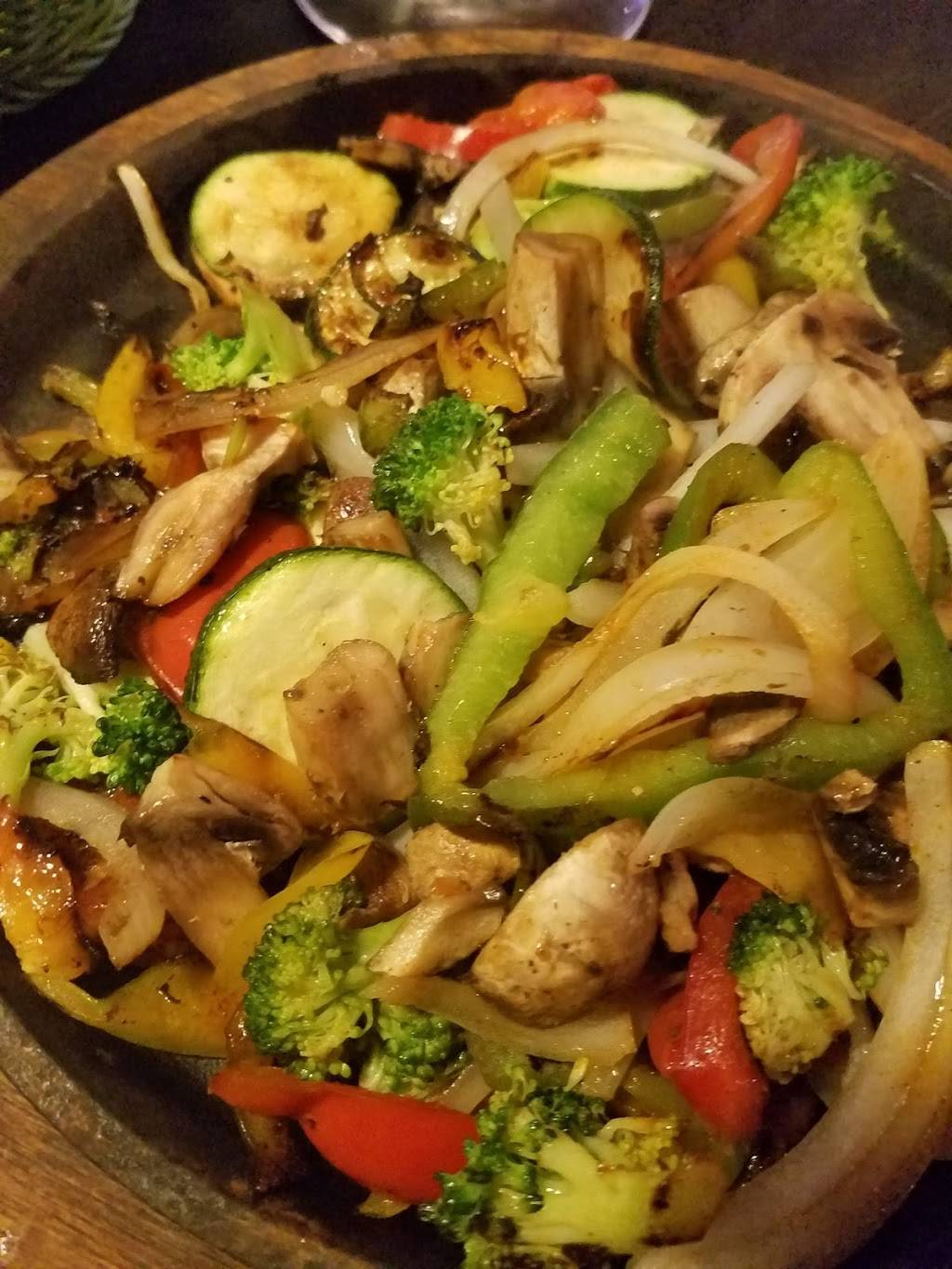 Cantaritos Grill & Cantina | restaurant | 1205 Washington St, Pella, IA 50219, USA | 6416281112 OR +1 641-628-1112