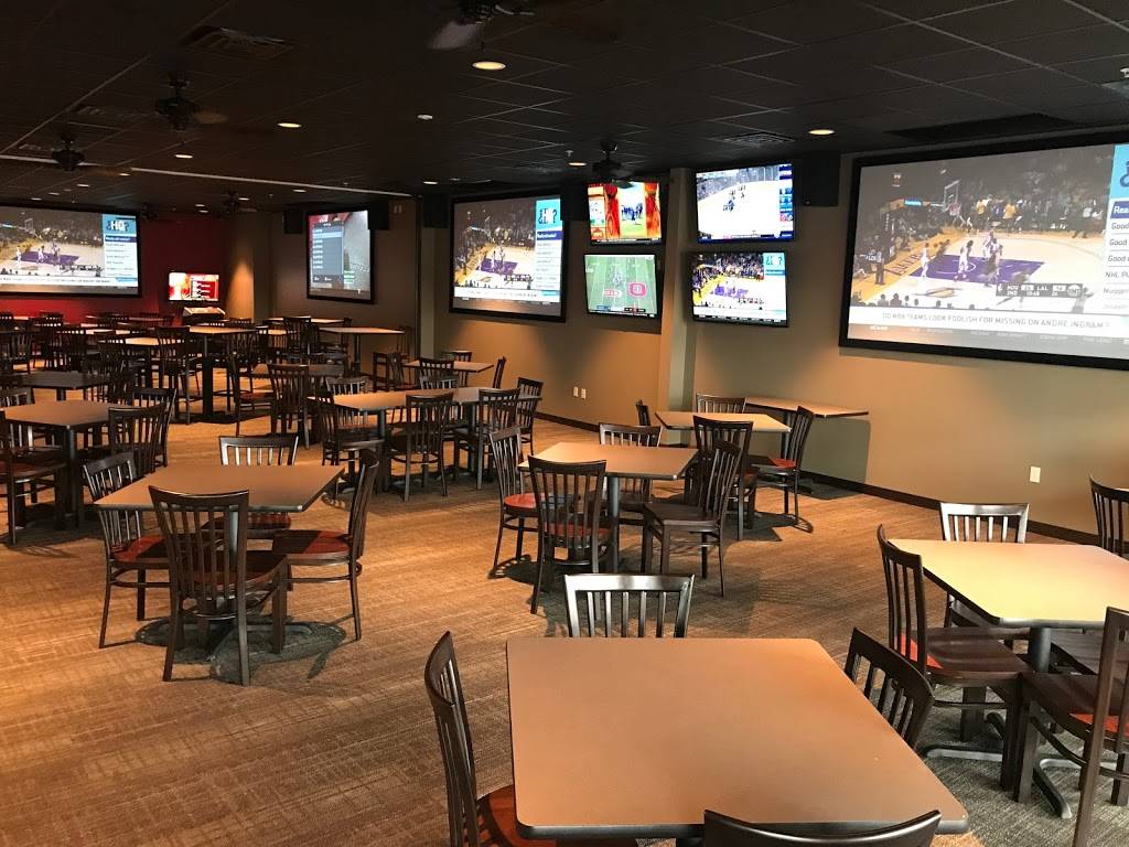 Legends Patio Grill and Bar - Aksarben | restaurant | 6920 Pacific St suite 100, Omaha, NE 68106, USA | 4023152305 OR +1 402-315-2305