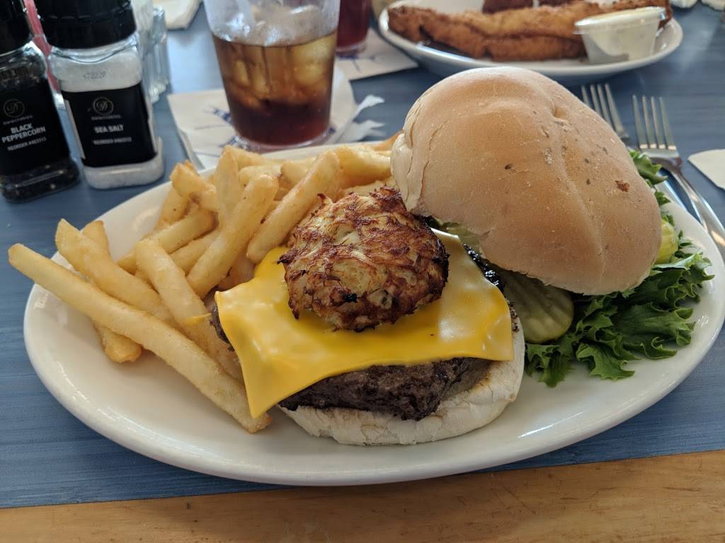 Surf Rider Restaurant | restaurant | 1 Marina Rd, Hampton, VA 23669, USA | 7577239366 OR +1 757-723-9366