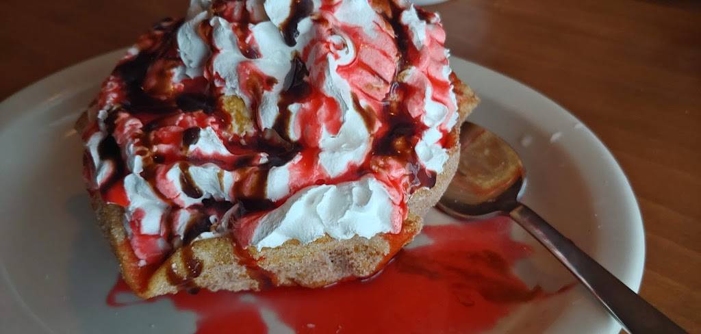 Tlaquepaque Mexican Grille & Restaurant | restaurant | 710 E Atkins St, Dobson, NC 27017, USA | 3363562130 OR +1 336-356-2130