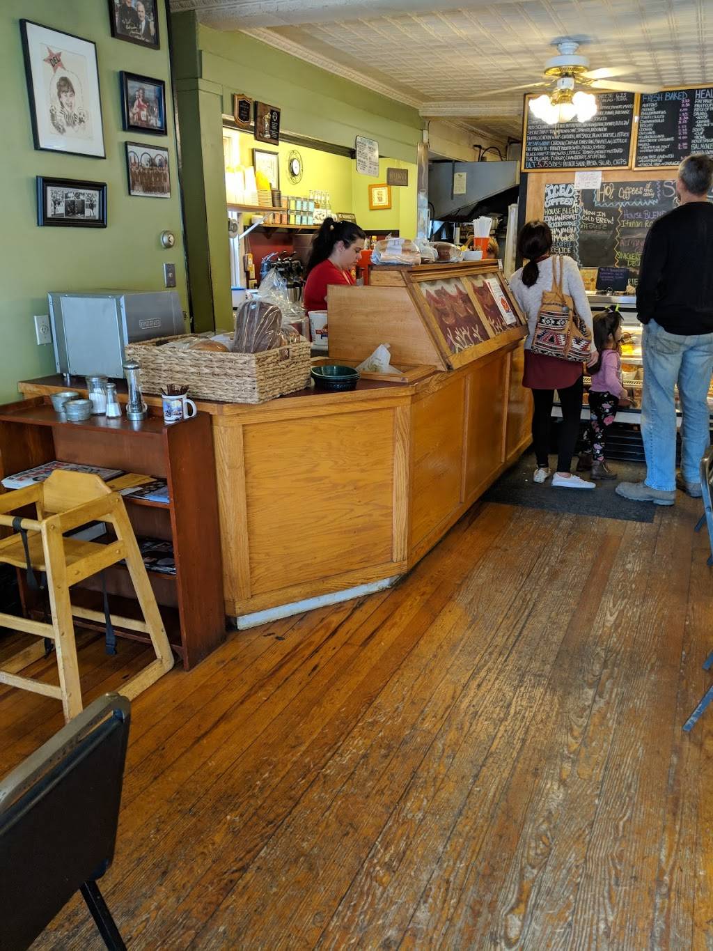 Simon Says Cafe & Deli | cafe | 96 Main St, East Greenwich, RI 02818, USA | 4018841965 OR +1 401-884-1965