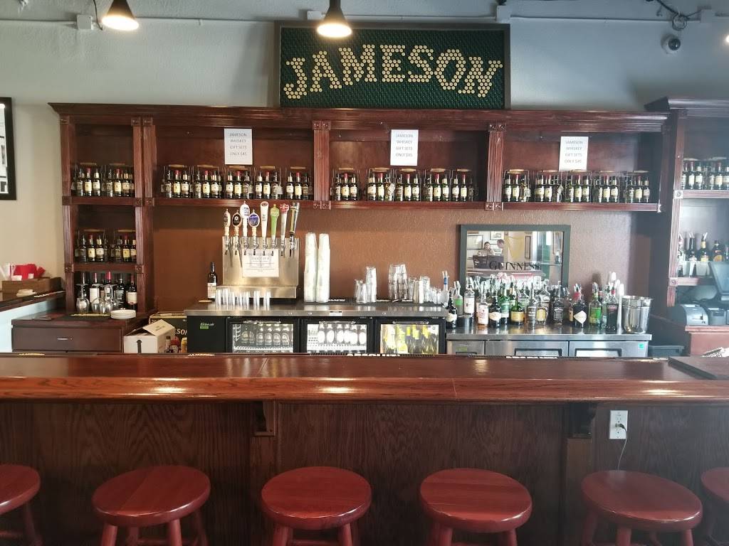 Four Green Fields | restaurant | 702 N Ashley Dr, Tampa, FL 33602, USA | 8132544444 OR +1 813-254-4444