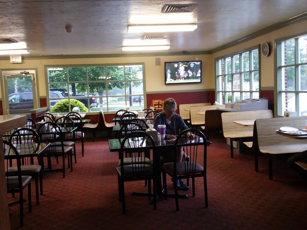 New England Pizza Chatham | restaurant | 1200 Main St, Chatham, MA 02633, USA | 5089459070 OR +1 508-945-9070