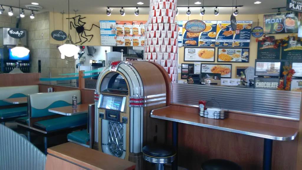 A&W Restaurant | restaurant | 379 N Bluff Rd Lot 10, Collinsville, IL 62234, USA | 6183455571 OR +1 618-345-5571
