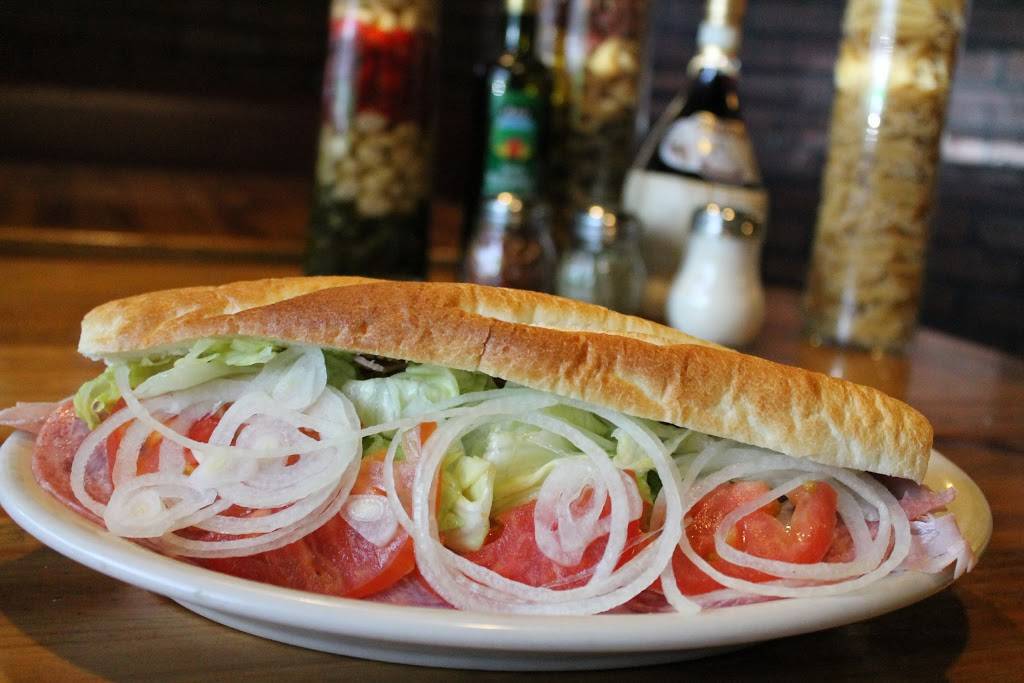 Vics Pizza Italian Restaurant | restaurant | 1140 US-1, Sebastian, FL 32958, USA | 7725898989 OR +1 772-589-8989