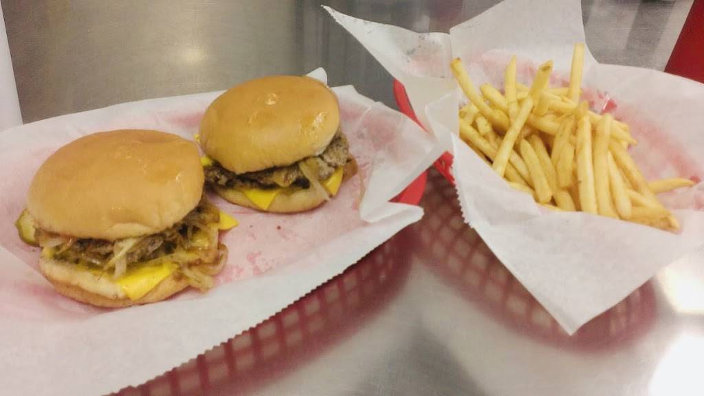 MOTZS Burgers | restaurant | 7208 W Fort St, Detroit, MI 48209, USA | 3138439186 OR +1 313-843-9186