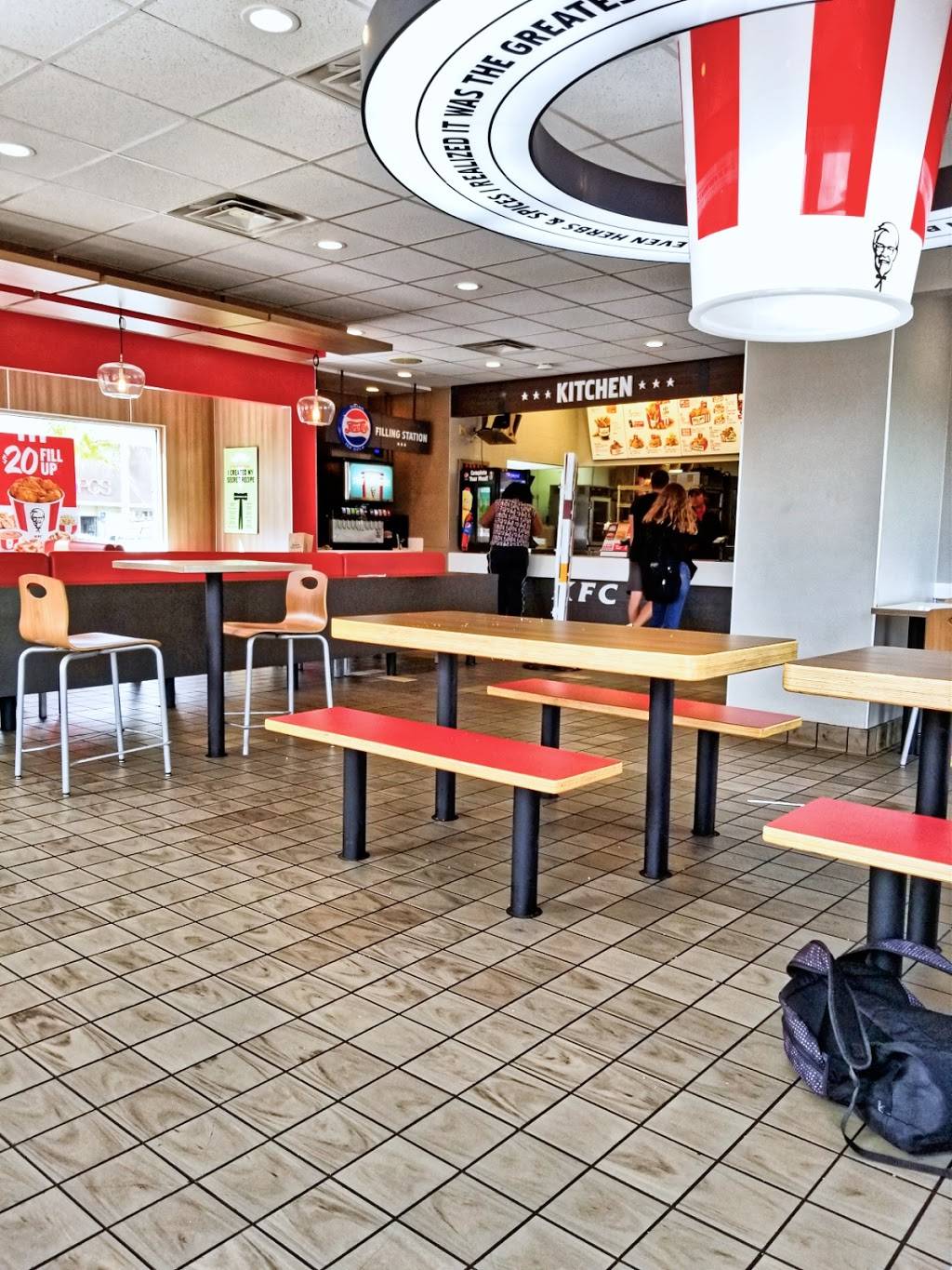 KFC | restaurant | 19307 Soledad Canyon Rd, Canyon Country, CA 91351, USA | 6612516035 OR +1 661-251-6035