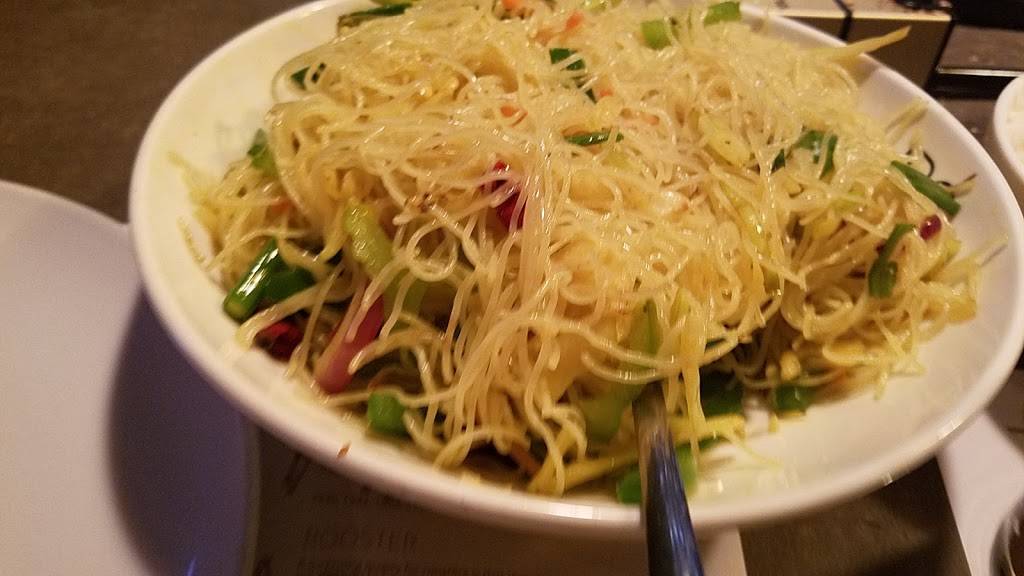 Inchins Bamboo Garden | restaurant | 925 W Royal Ln #140, Irving, TX 75039, USA | 2143777765 OR +1 214-377-7765