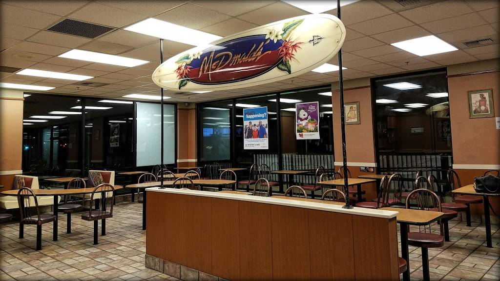 McDonalds | cafe | 576 Linda Mar Blvd, Pacifica, CA 94044, USA | 6505571344 OR +1 650-557-1344