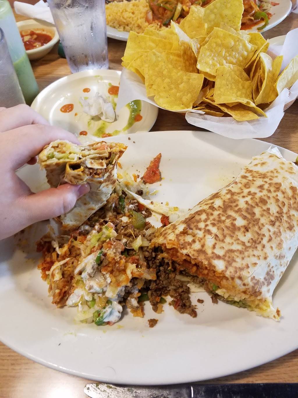 Sr.Sol Mexican Restaurant 2 | restaurant | 2455 W Broad St, Athens, GA 30606, USA | 7068507112 OR +1 706-850-7112