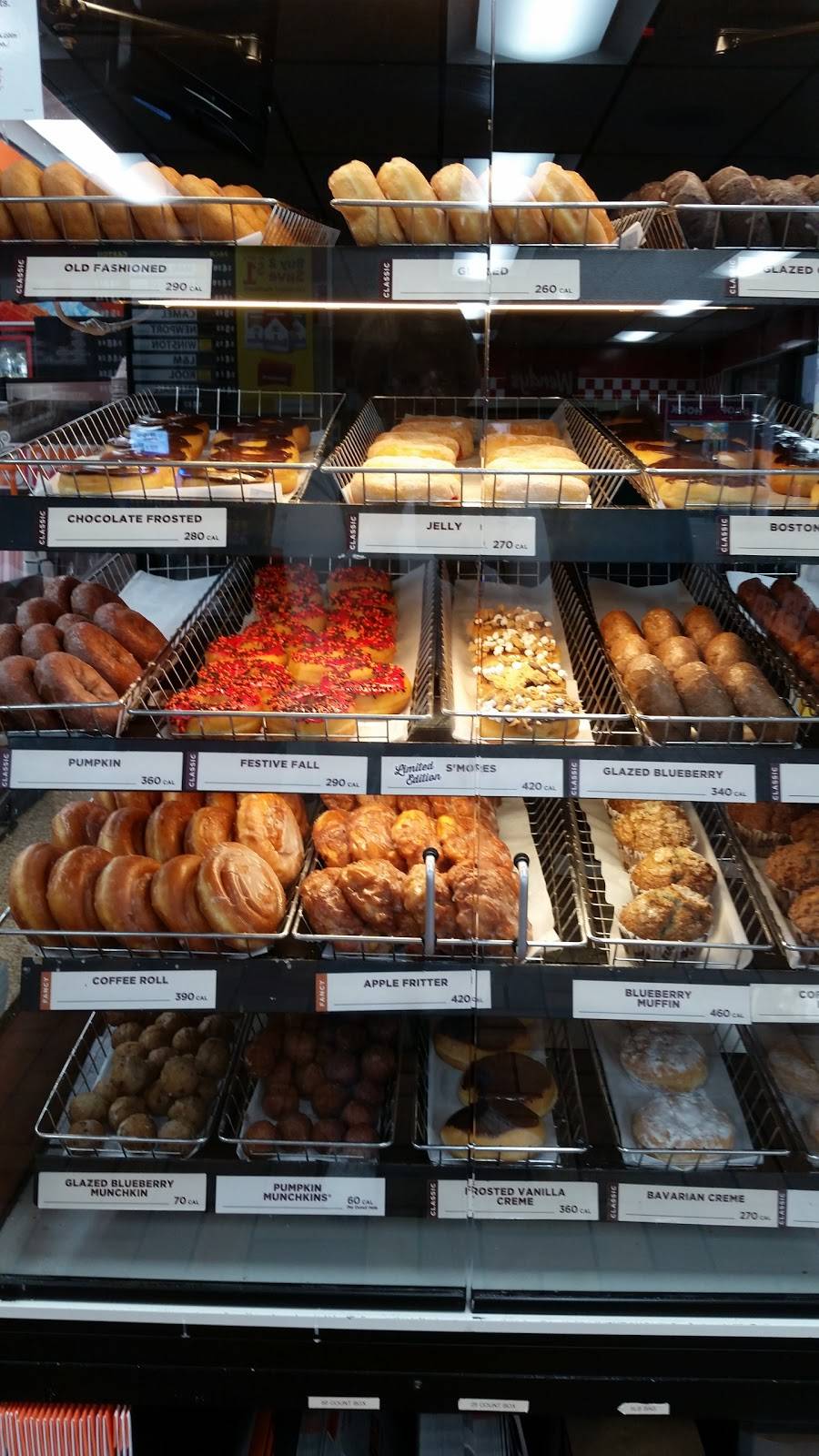 Dunkin | bakery | 3663 Roy Messer Hwy, White Pine, TN 37890, USA | 8656742900 OR +1 865-674-2900