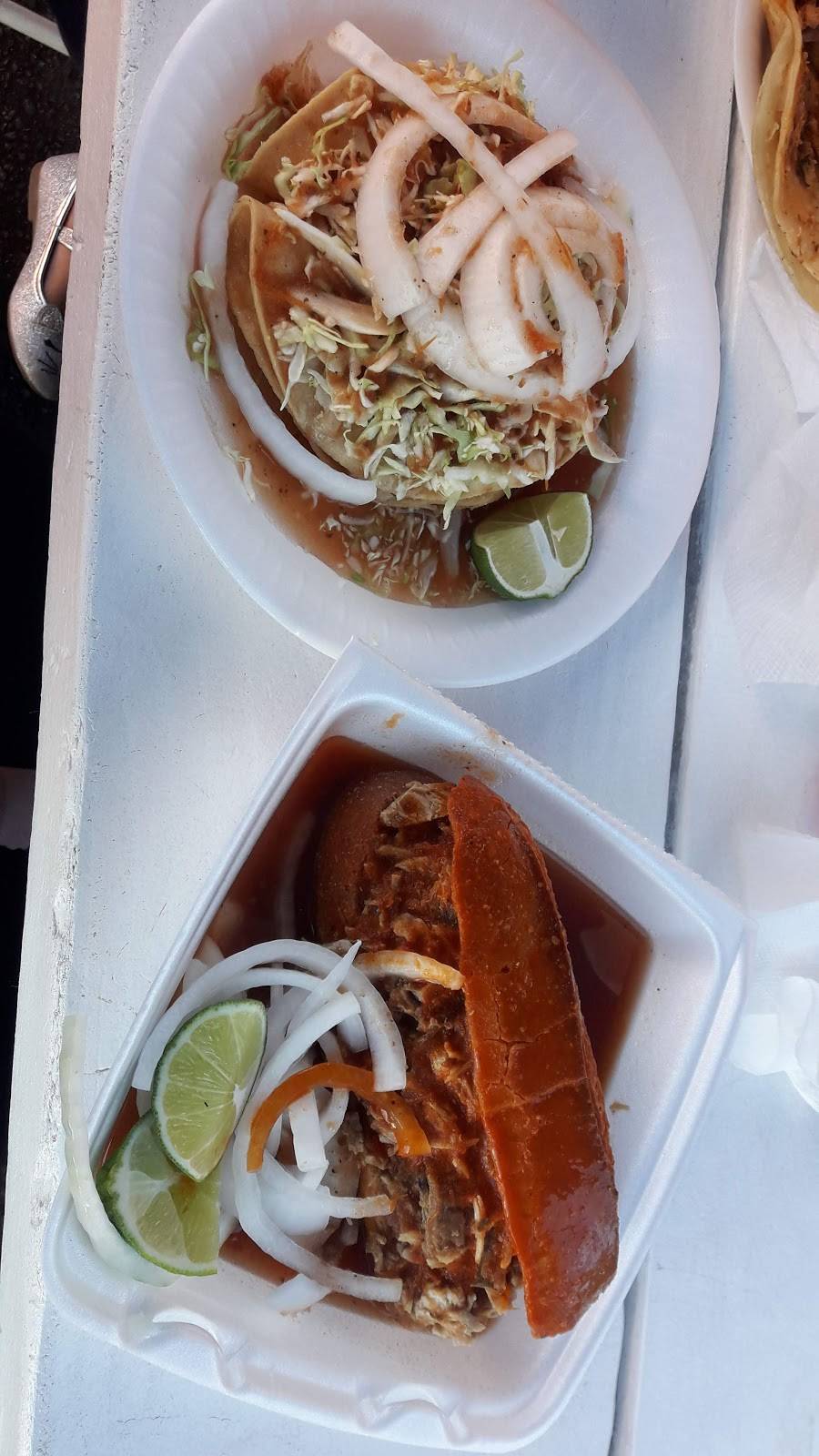 Tortas Ahogadas La Ramadita | restaurant | 5938 Vineland Ave, North Hollywood, CA 91601, USA | 8185066473 OR +1 818-506-6473