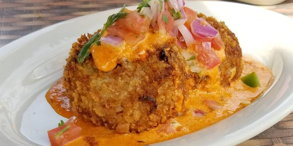 Phils Restaurant | restaurant | 323 Main St, Wakefield, RI 02879, USA | 4017834073 OR +1 401-783-4073