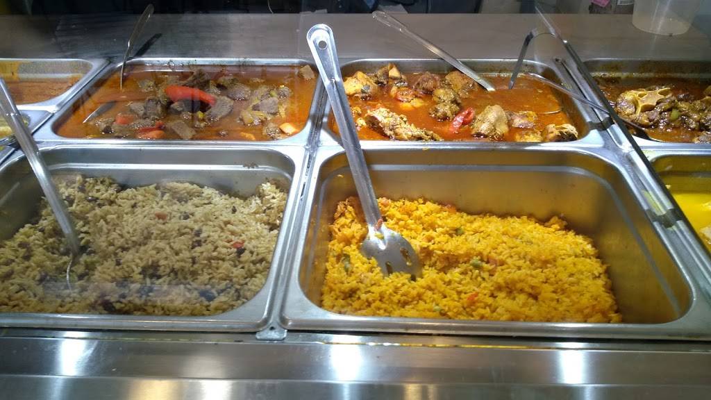 Santiago’s Beer Garden | restaurant | 2337 1st Avenue, New York, NY 10035, USA | 2129206165 OR +1 212-920-6165