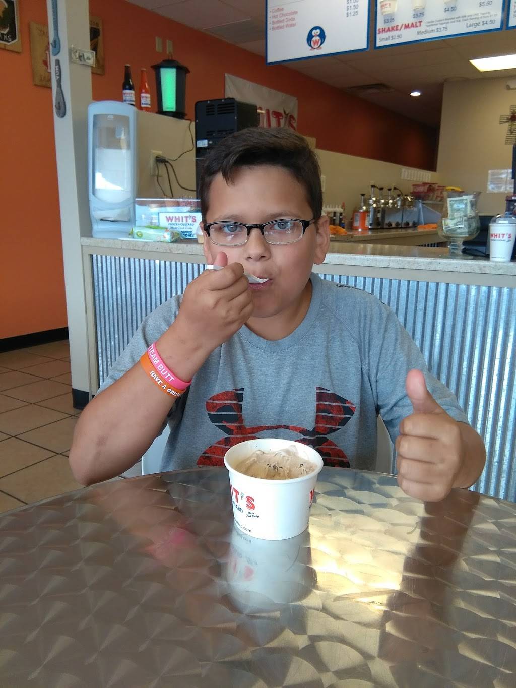 Whits Frozen Custard | restaurant | 402 E Huron St, Jackson, OH 45640, USA | 7405773340 OR +1 740-577-3340