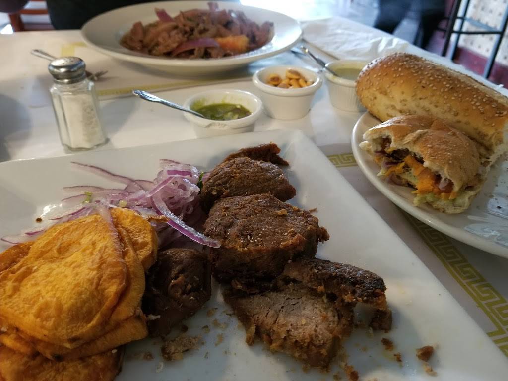 Valentinos Deli | meal delivery | 1597 Manatuck Blvd B, Bay Shore, NY 11706, USA | 6316665172 OR +1 631-666-5172