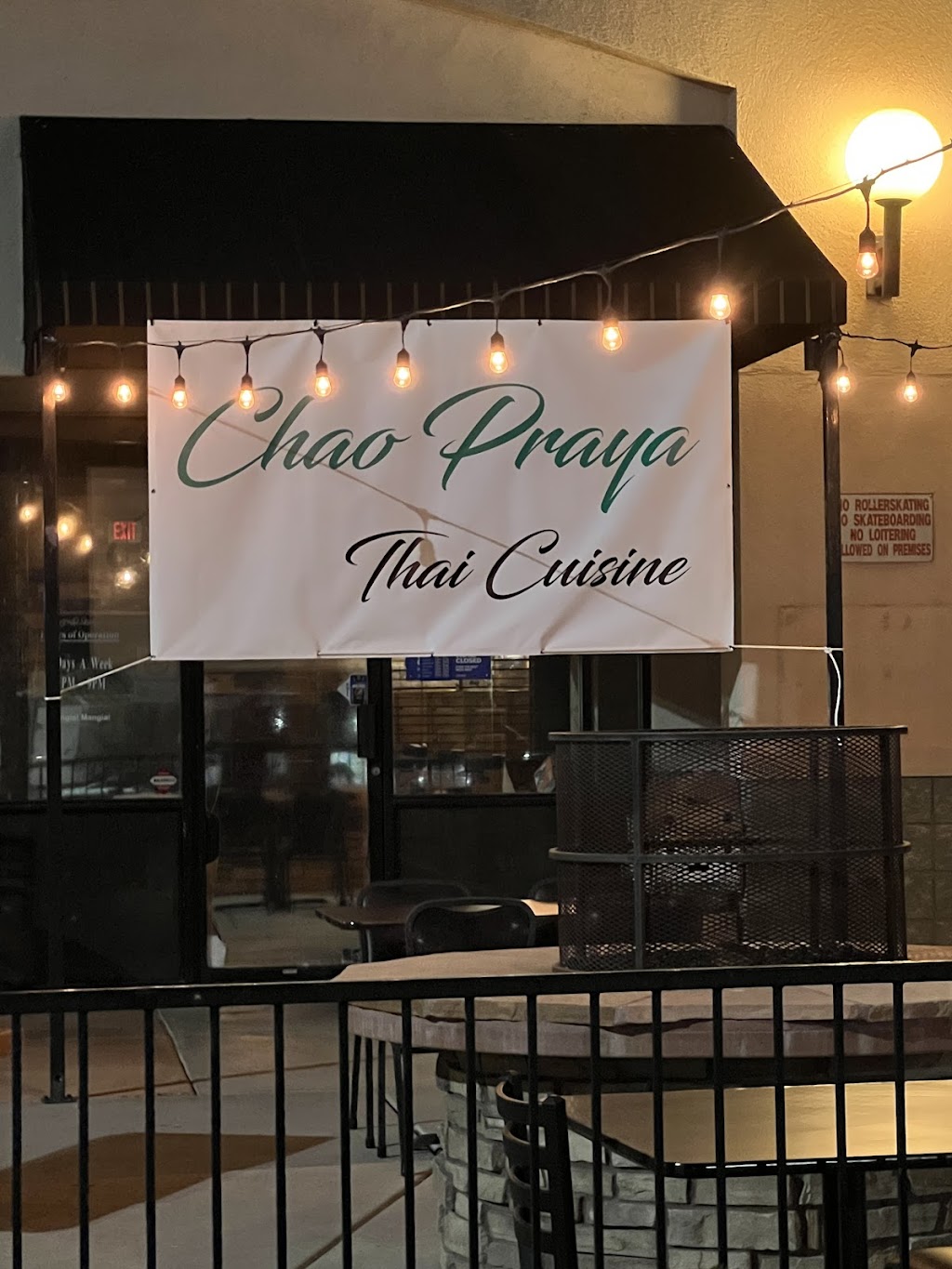 Chao Praya | restaurant | 2350 Miracle Mile Suite 310, Bullhead City, AZ 86442, USA | 9287638082 OR +1 928-763-8082