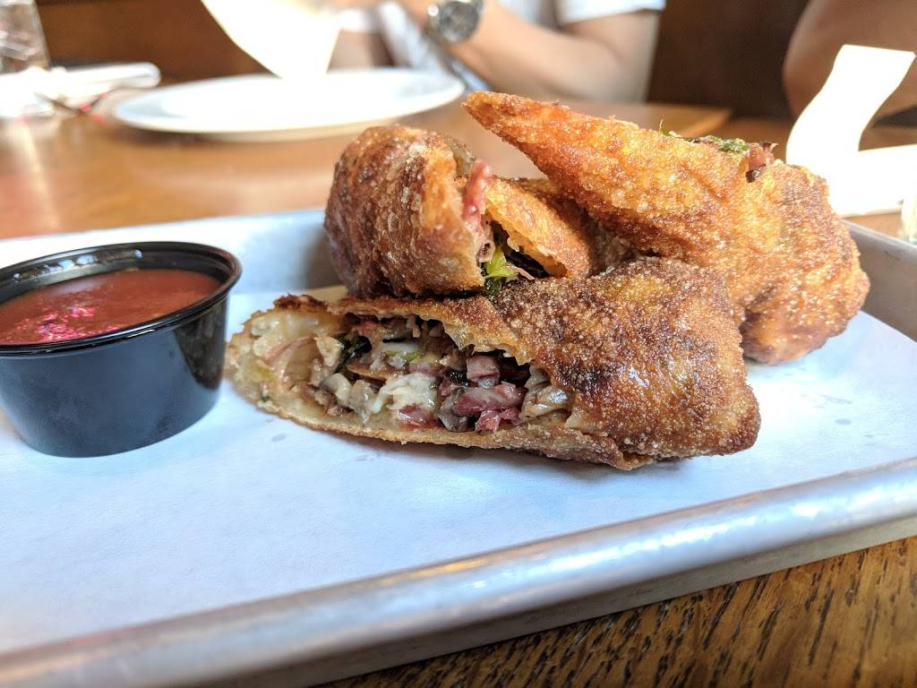 Myron Mixons Pitmaster Barbeque | restaurant | 220 N Lee St, Alexandria, VA 22314, USA | 7035353340 OR +1 703-535-3340