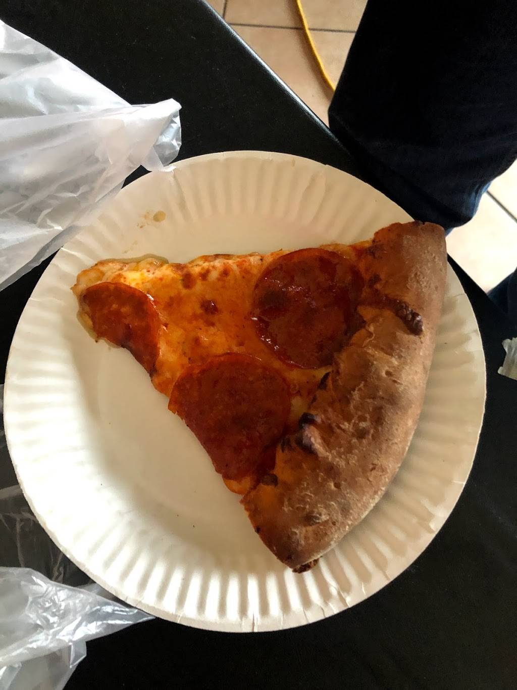 Pizzería Sorullo | restaurant | Federico Benítez 181-190, Loma Alta, 21480 Tecate, B.C., Mexico | 016651228237 OR +52 665 122 8237