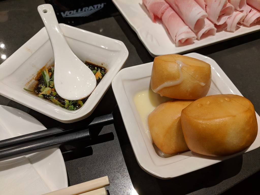 Morals Village Hot Pot Waterloo | restaurant | 160 University Ave W #19, Waterloo, ON N2L 3E9, Canada | 5199548883 OR +1 519-954-8883