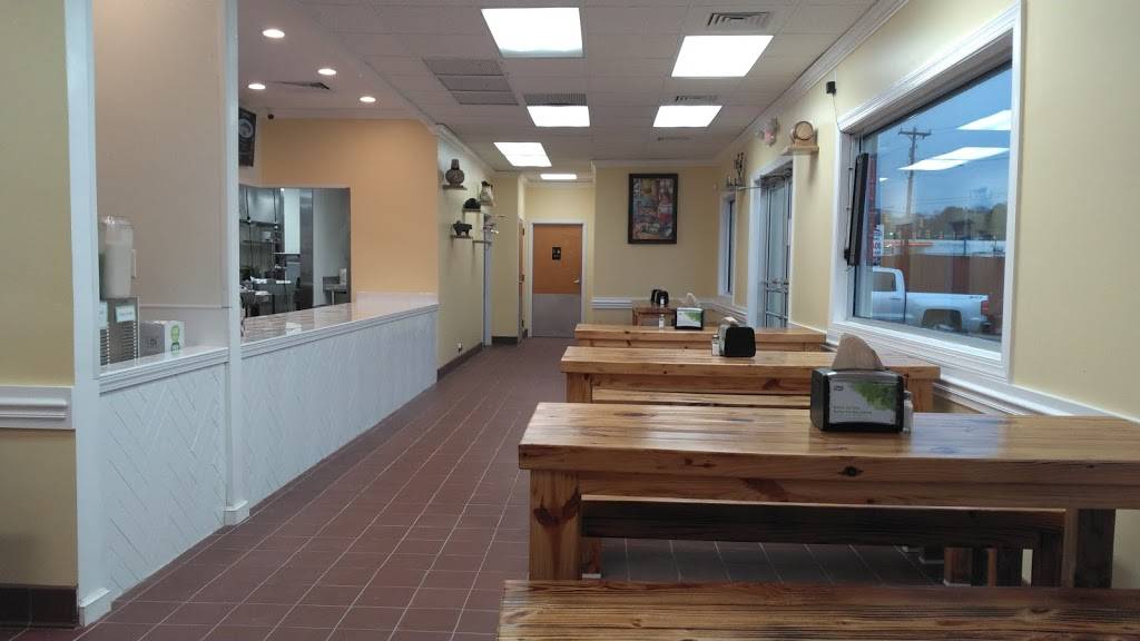 El Huarache | restaurant | 2001 N Roxboro St, Durham, NC 27704, USA | 9192200907 OR +1 919-220-0907