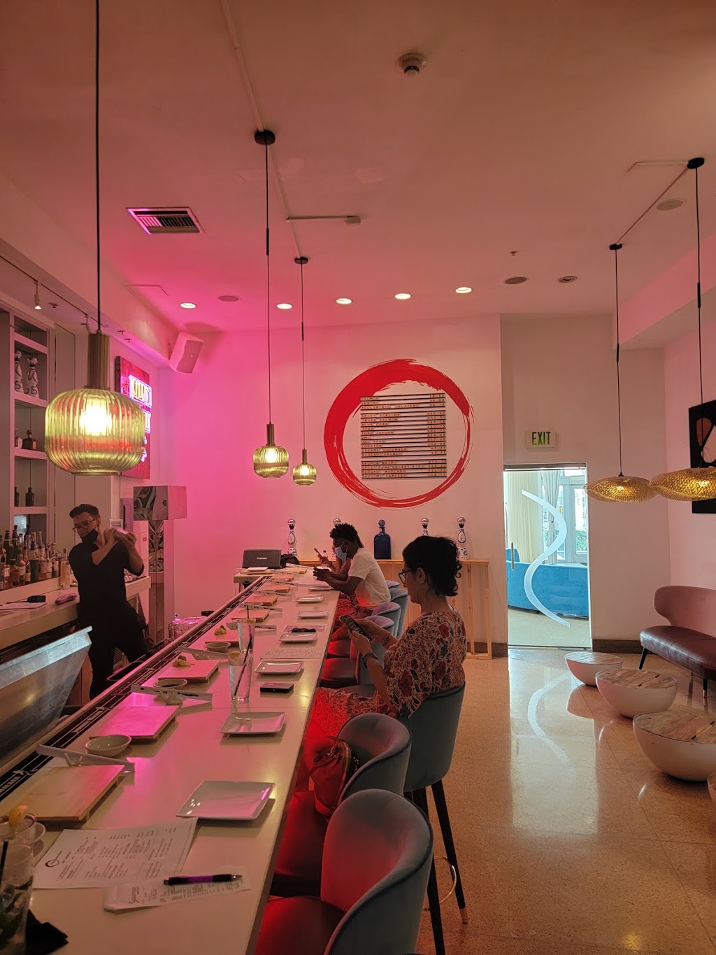 Temakase Miami | restaurant | 1671 Collins Ave, Miami Beach, FL 33139, USA | 9176818206 OR +1 917-681-8206