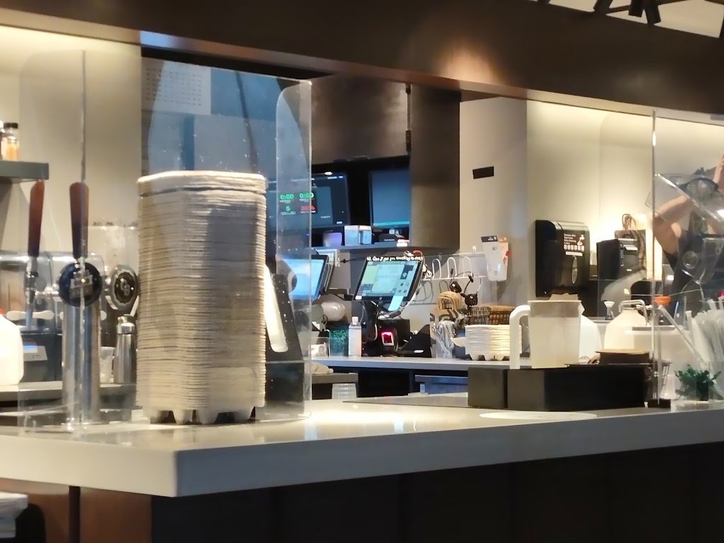 Starbucks | cafe | 4850 E 60th Ave, Commerce City, CO 80022, USA | 7204834491 OR +1 720-483-4491