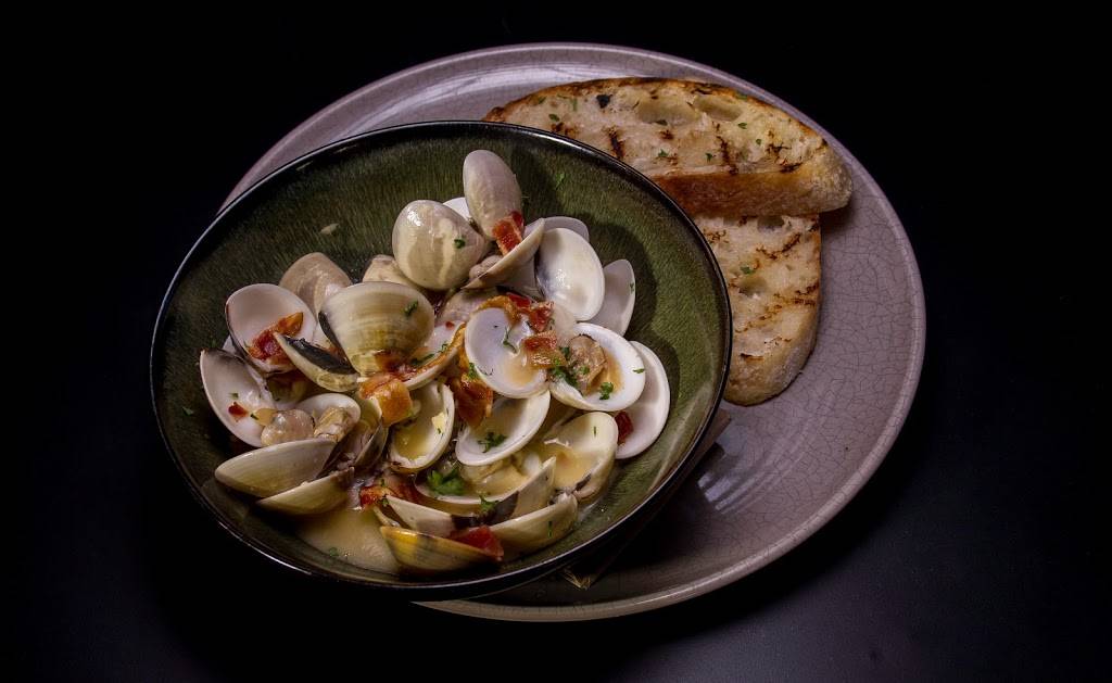 Garp & Fuss | restaurant | 348 N Park Ave #5, Winter Park, FL 32789, USA | 4079605560 OR +1 407-960-5560