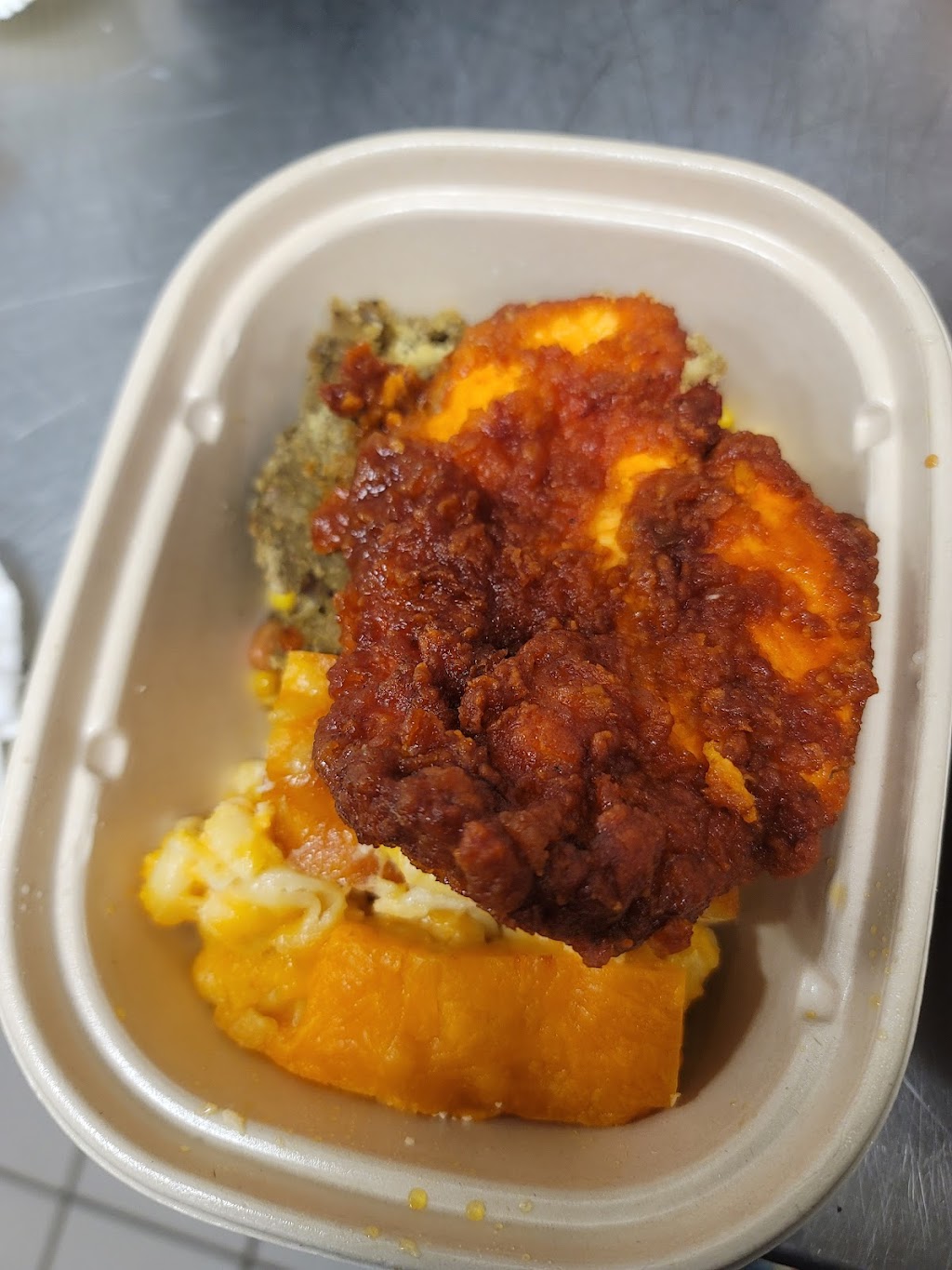 Mommas Bowl | restaurant | 3077 Mayfield Rd, Cleveland Heights, OH 44118, USA | 2168620895 OR +1 216-862-0895