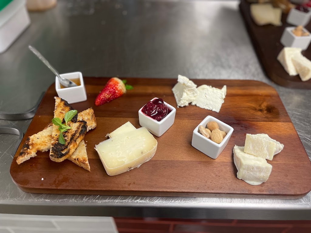 Milan | restaurant | 1712 Meridian Ave F, San Jose, CA 95125, USA | 4086774096 OR +1 408-677-4096