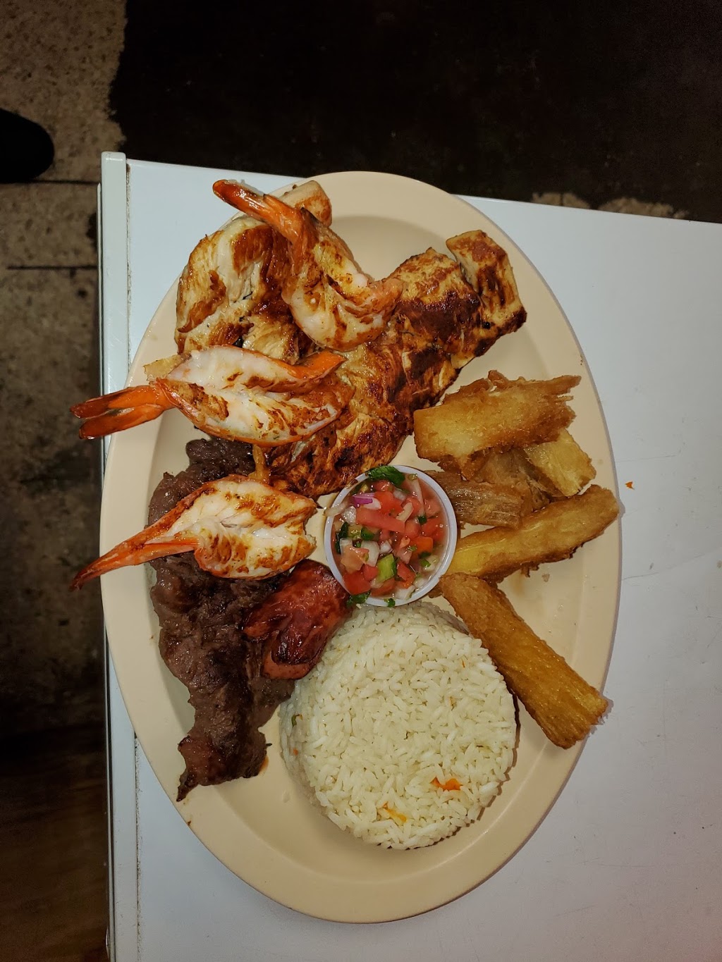 Polaris Cafeteria | restaurant | 1153 NW 22nd Ave, Miami, FL 33125, USA | 3056491585 OR +1 305-649-1585