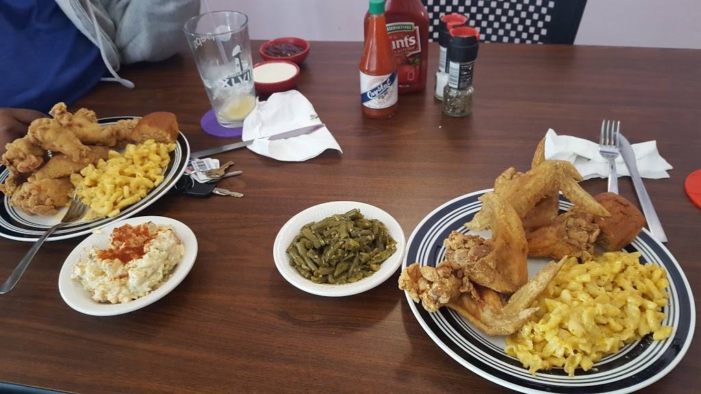 Divas Kitchen Catering Only | restaurant | 9 W Main St, Norristown, PA 19401, USA | 4846747967 OR +1 484-674-7967