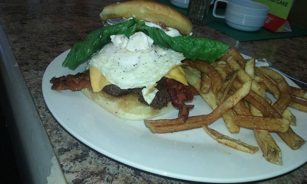 Mick & Shirlys Catering And Cafe | restaurant | 741 Upson St, Akron, OH 44305, USA | 3306899175 OR +1 330-689-9175