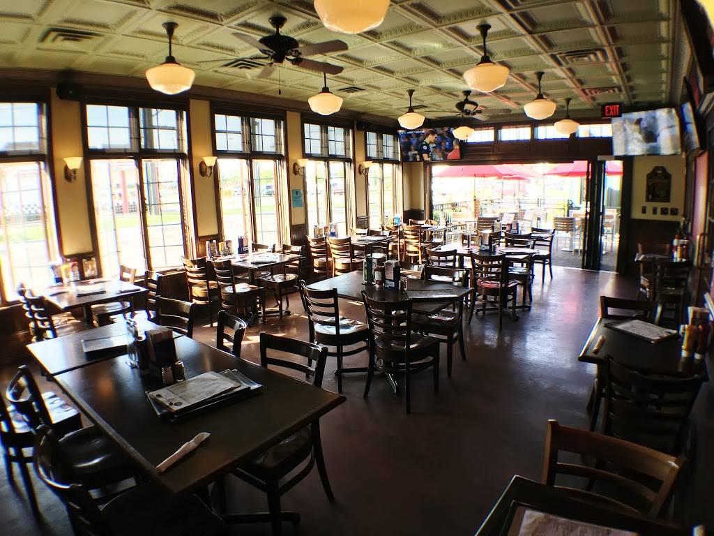 Malones Tavern | restaurant | 32350 Van Dyke Ave, Warren, MI 48093, USA | 5869780055 OR +1 586-978-0055