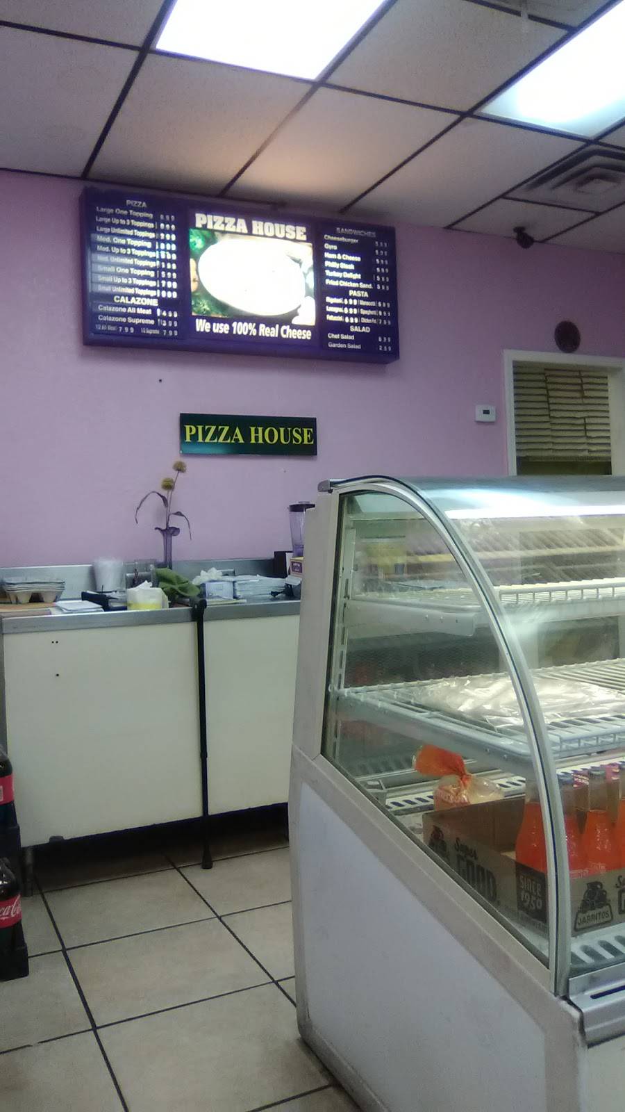 Pizza House | restaurant | 4908 NW 23rd St, Oklahoma City, OK 73127, USA | 4059437727 OR +1 405-943-7727