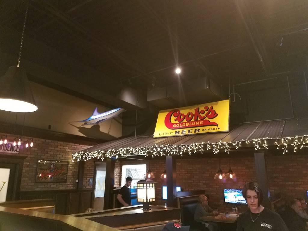 The Old Bag Of Nails Pub | restaurant | 101 E Alex Bell Rd, Centerville, OH 45459, USA | 9379525749 OR +1 937-952-5749