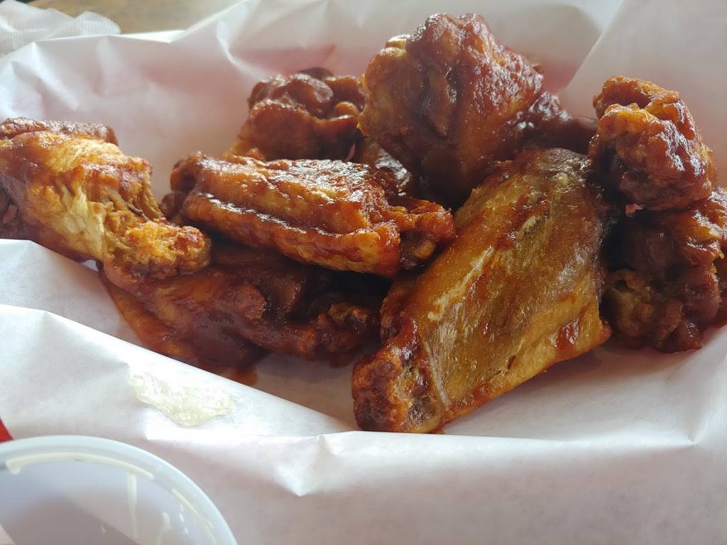 Dannys Pizza & Chicken | restaurant | 33089 Yucaipa Blvd, Yucaipa, CA 92399, USA | 9097900025 OR +1 909-790-0025