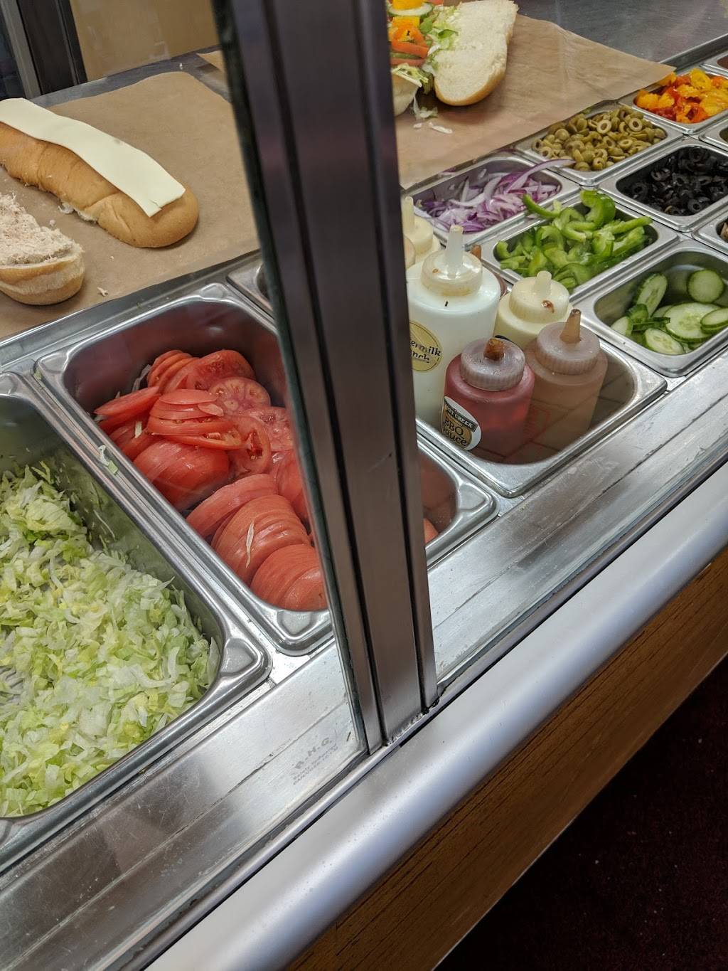 Mr.Sub | restaurant | 3040 Danforth Ave, East York, ON M4C 1N2, Canada | 4166914440 OR +1 416-691-4440