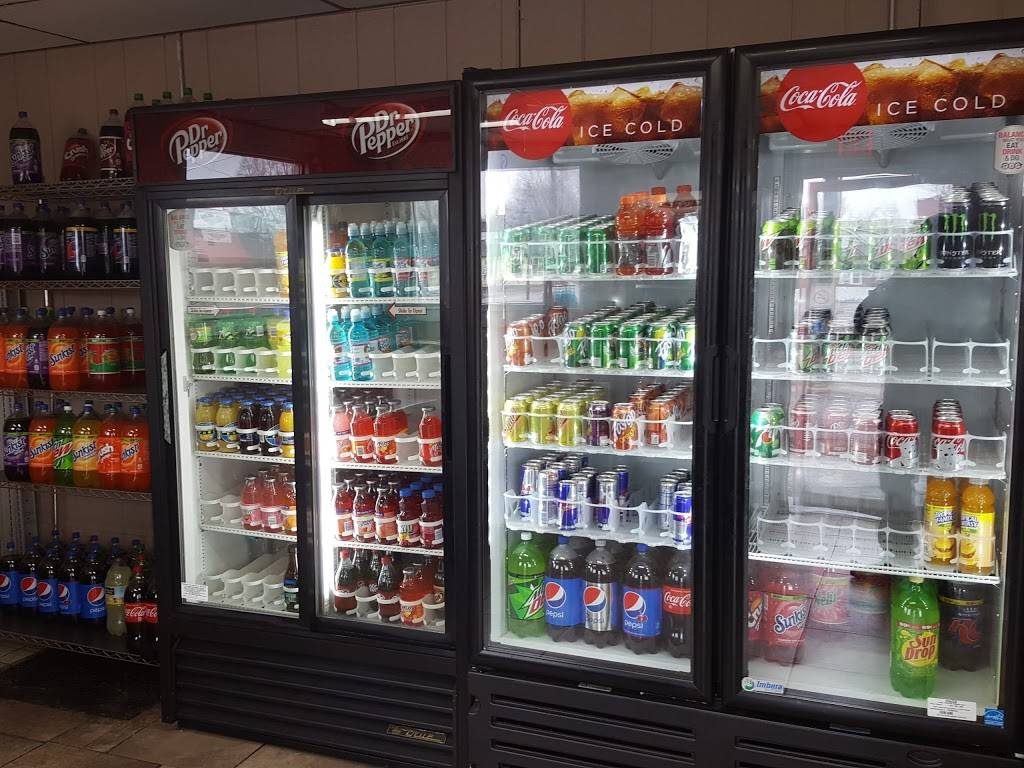 Eddies Pizza | restaurant | S 11th St &, E Ash St, Springfield, IL 62703, USA | 2177171963 OR +1 217-717-1963