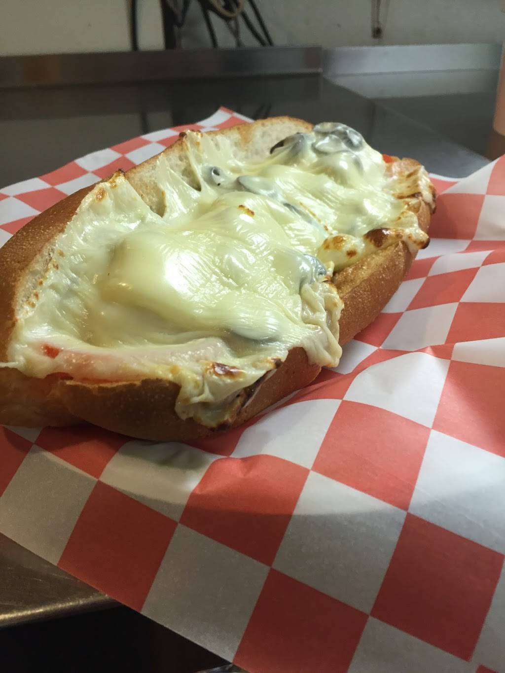 Mandees Pizza | meal delivery | 408 Essex St, Salem, MA 01970, USA | 9787456400 OR +1 978-745-6400